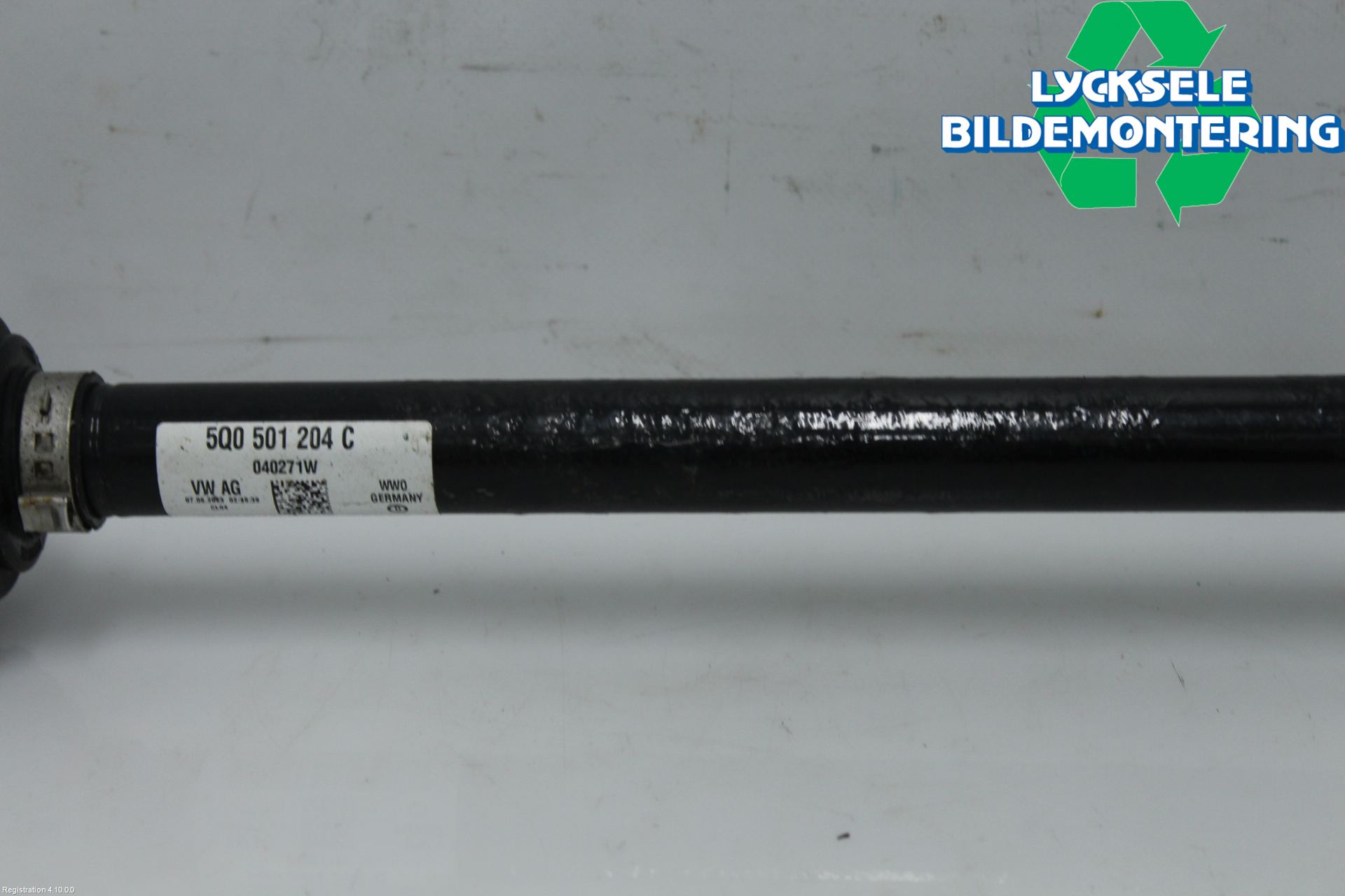 Volkswagen VW T-ROC 18- Drivaxel Bak Höger