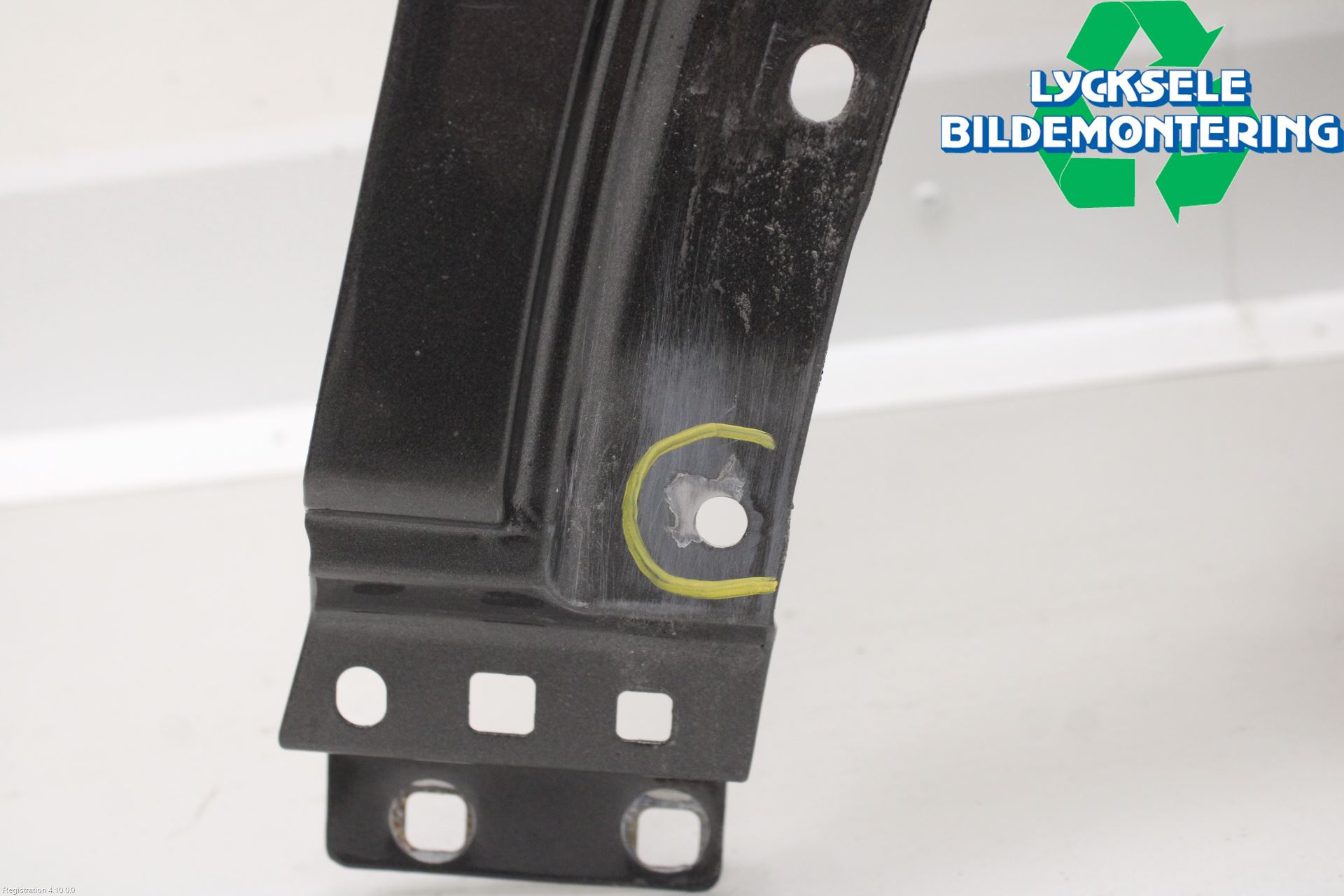 Ford KUGA/KUGA PHEZ/FHEV 20- Skärm Fram Höger