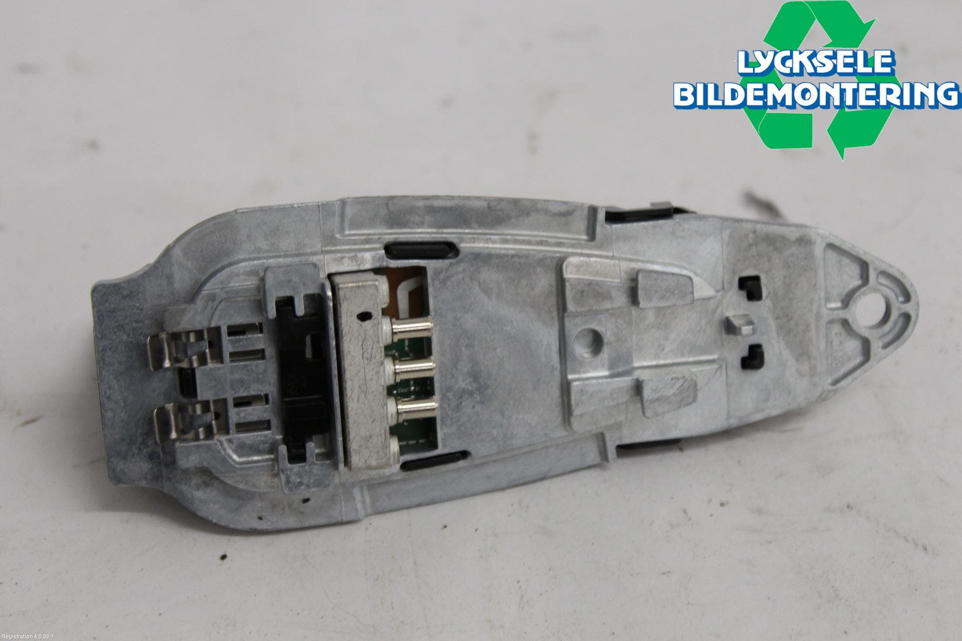 BMW 3 G20/G21/G80/G81 19- Antenn El