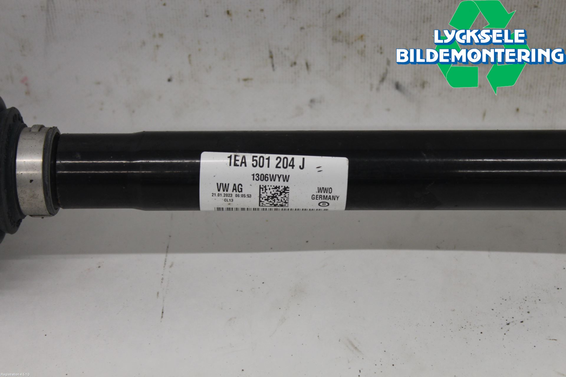 Volkswagen VW ID.4 21- Drivaxel Bak Höger