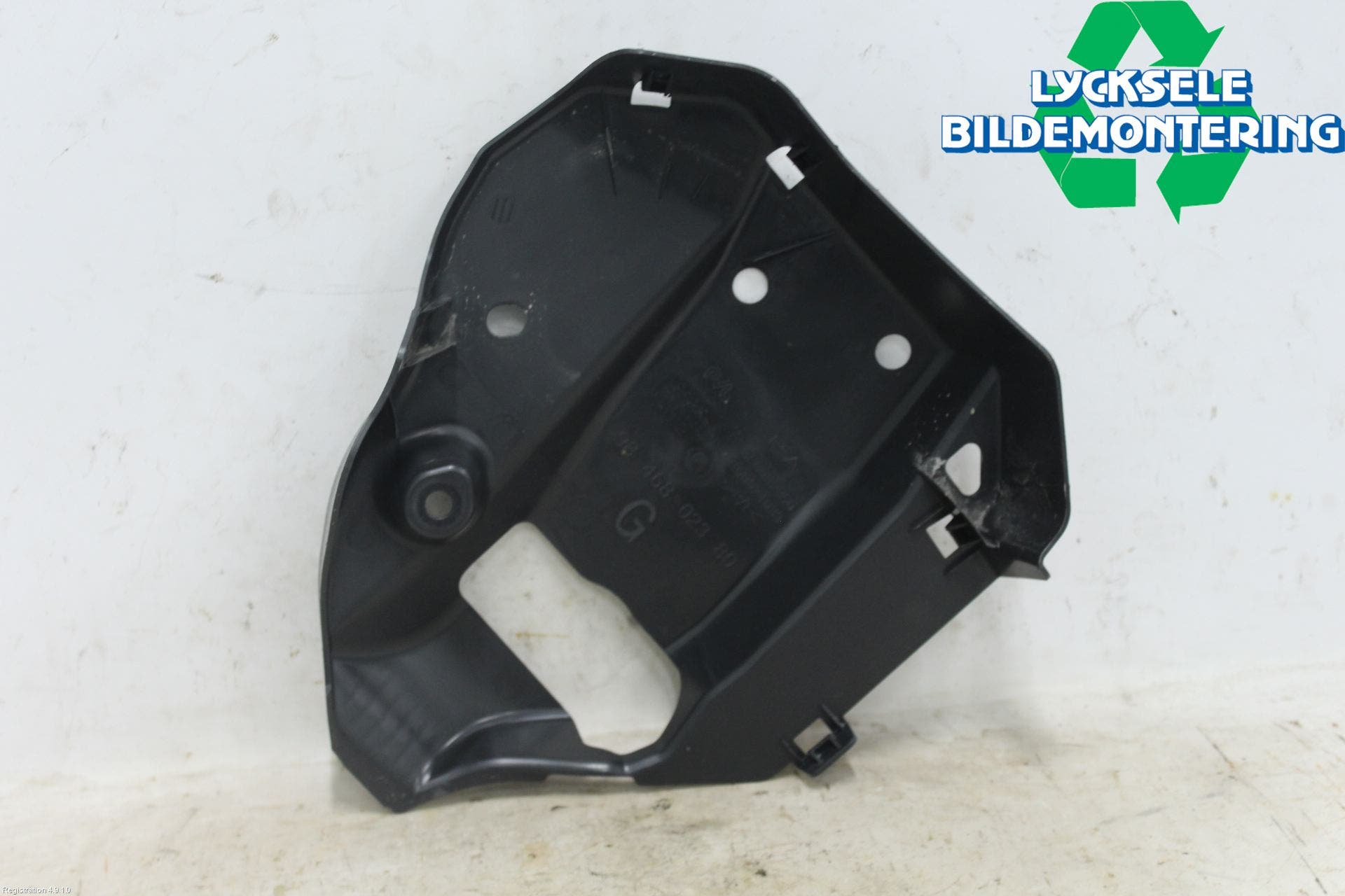 Opel ASTRA L 22- Hasplåt Plåt-Plast