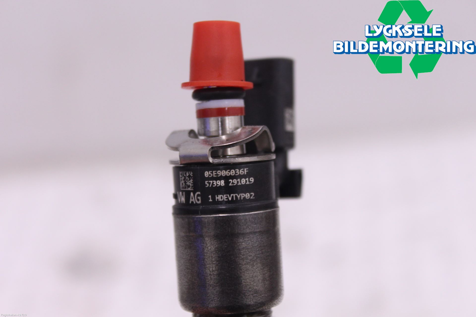 Skoda KAROQ 18- Injspridare