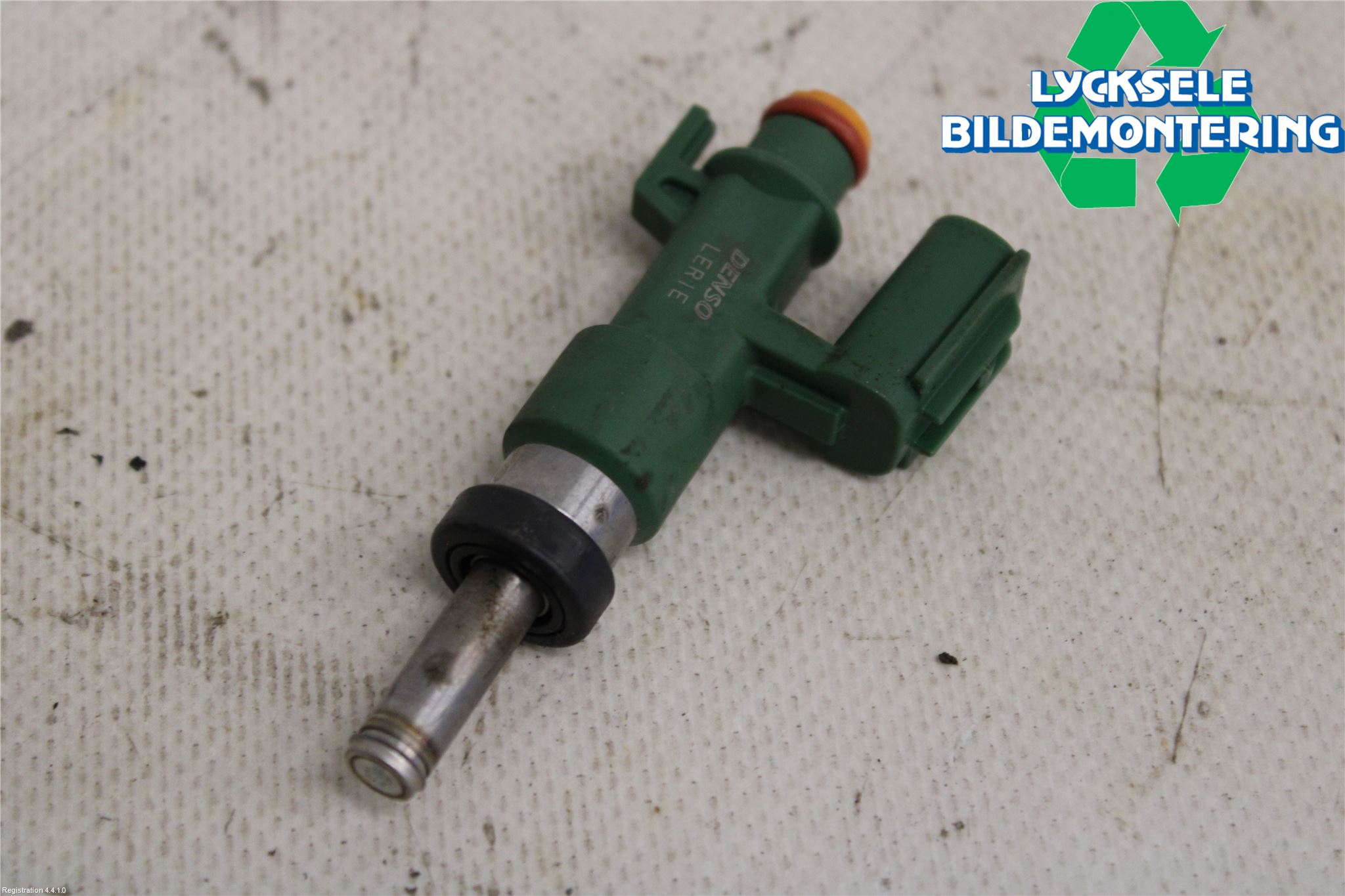 Toyota YARIS CROSS XP21 21- Injspridare