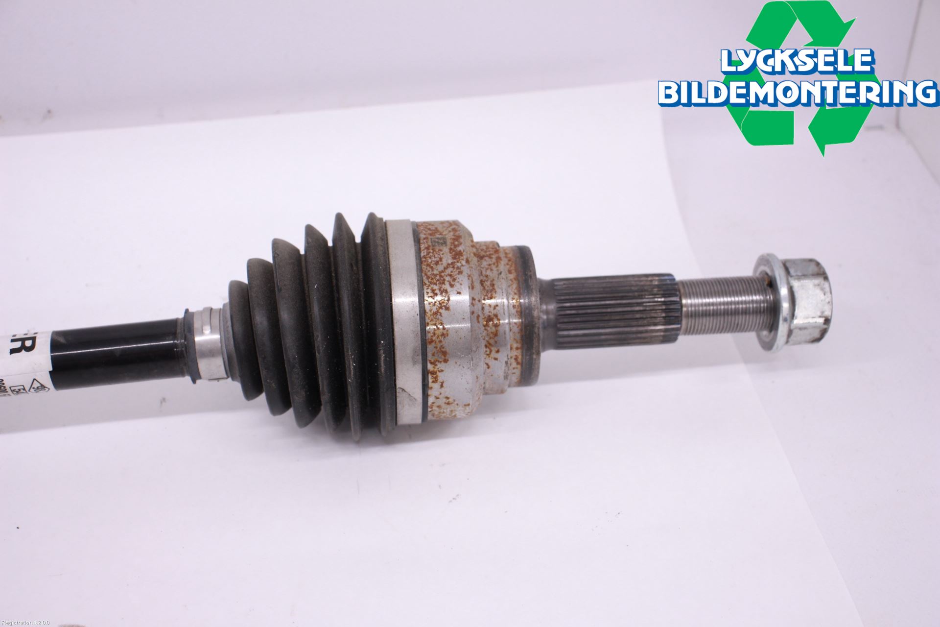 Nissan X-TRAIL T33 22- Drivaxel Bak Höger
