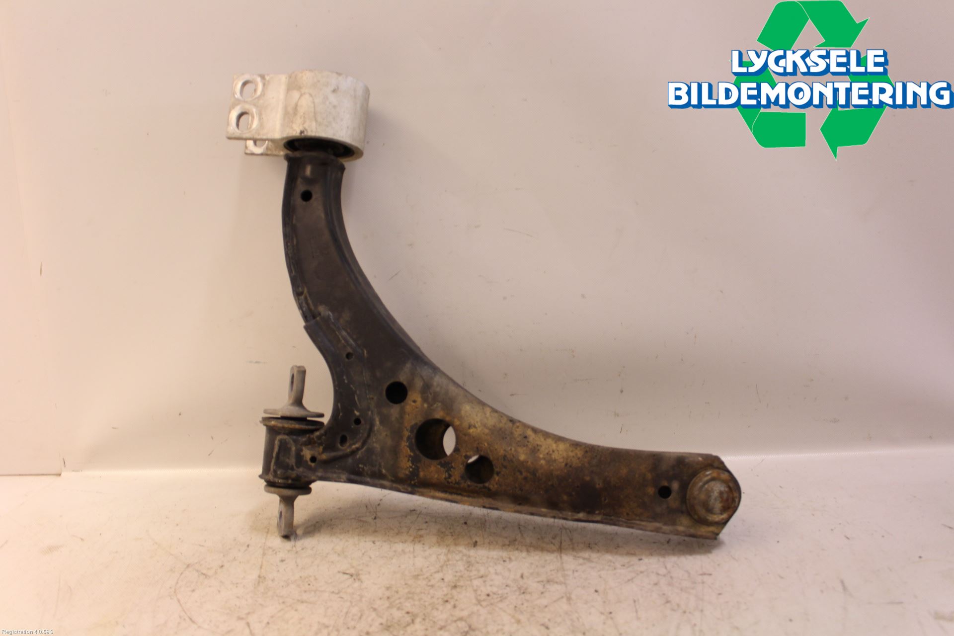 Opel ASTRA K 16-22 Bärarm Fram Undre Hö