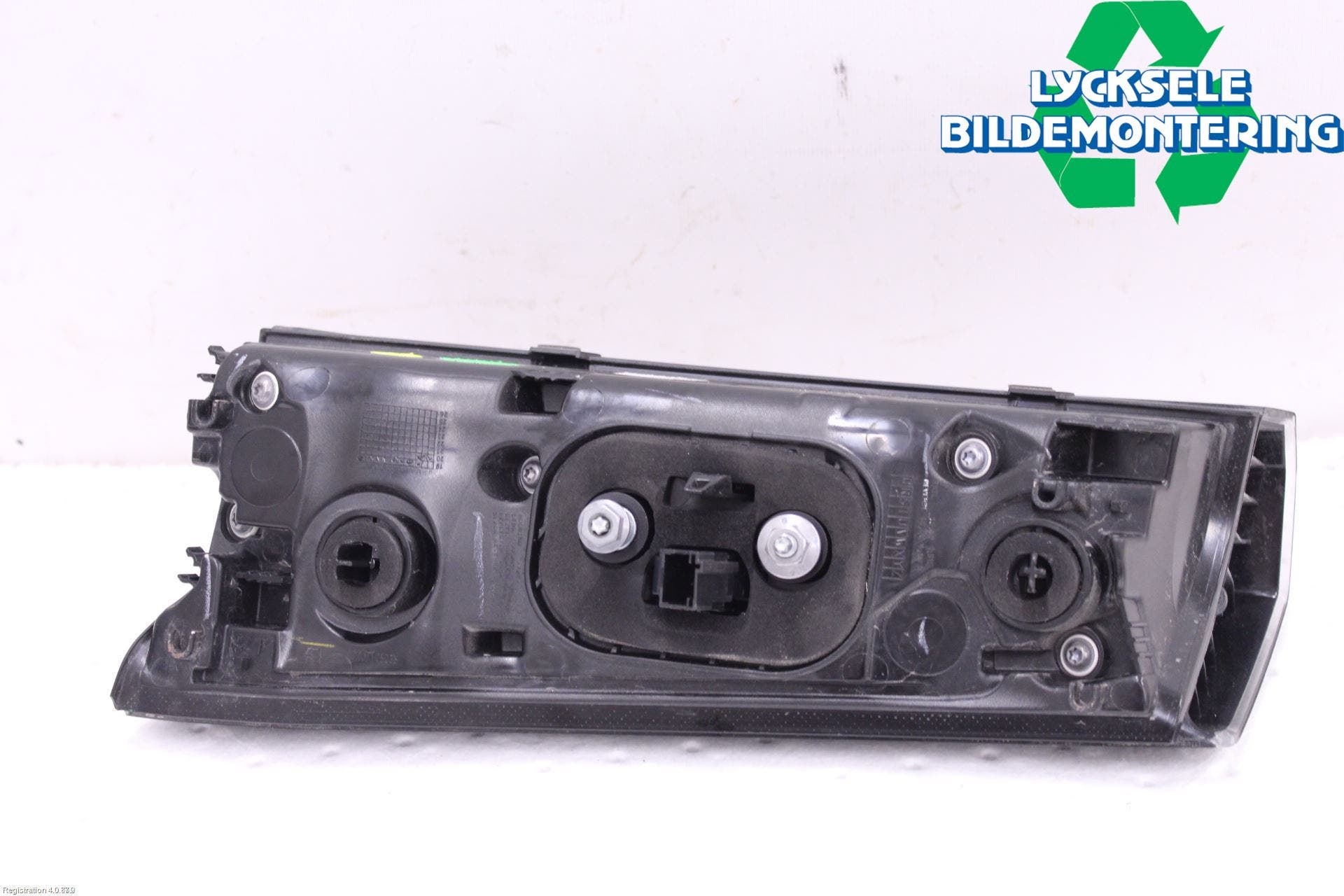 Peugeot 2008/E-2008 20- Bakljus Lucka Vä