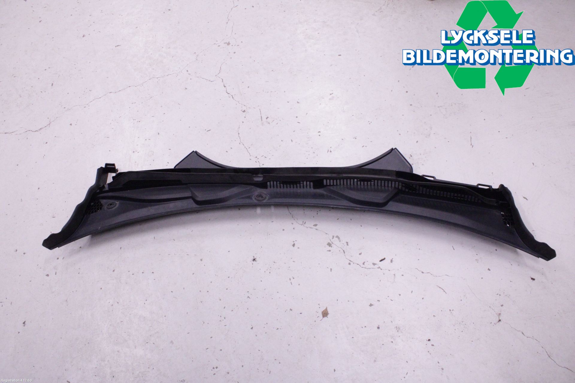 BMW 3 G20/G21/G80/G81 19- Torpedplåt-Torpedplast