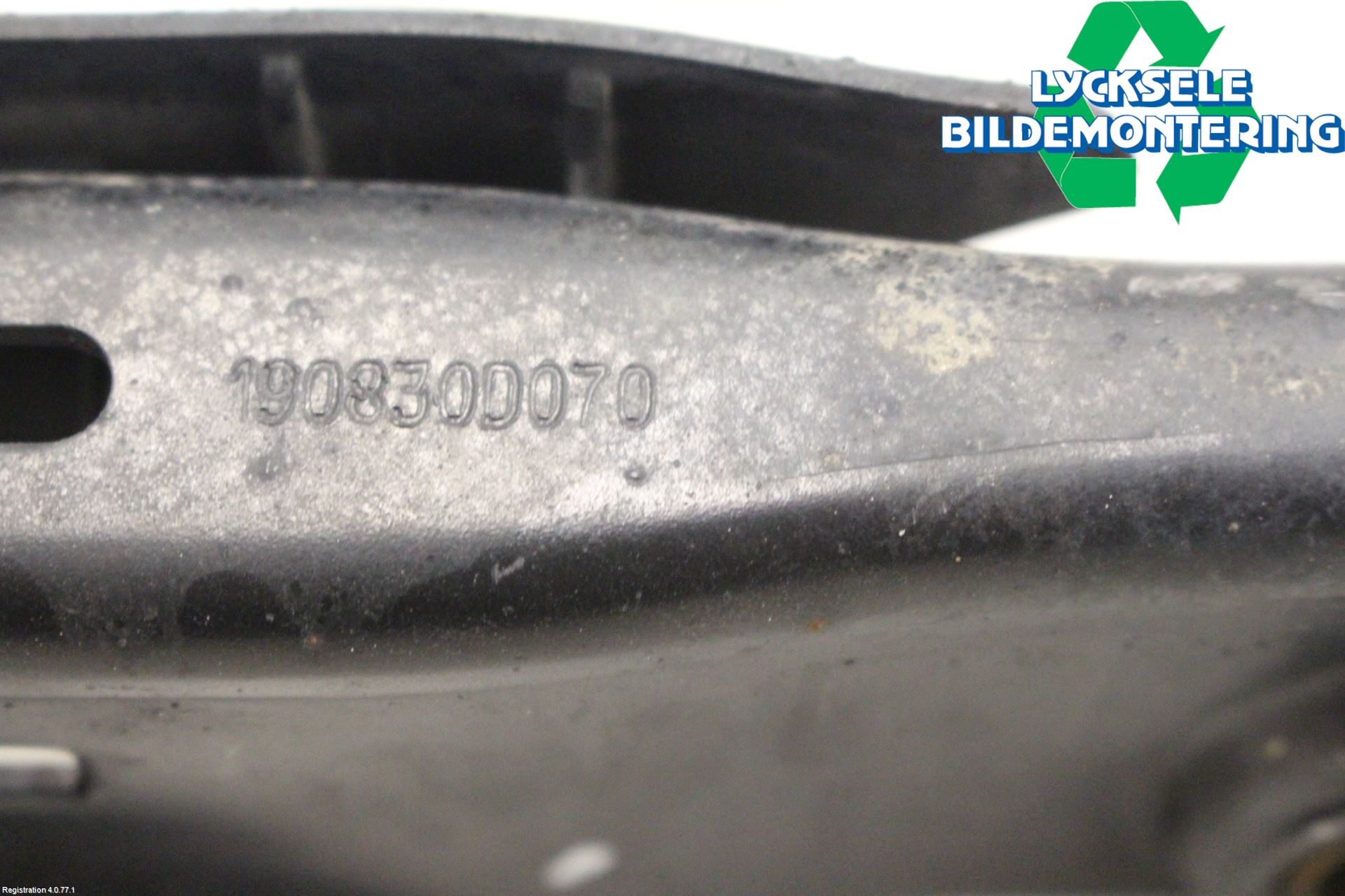 Kia OPTIMA 16-20 Bärarm Bak Höger