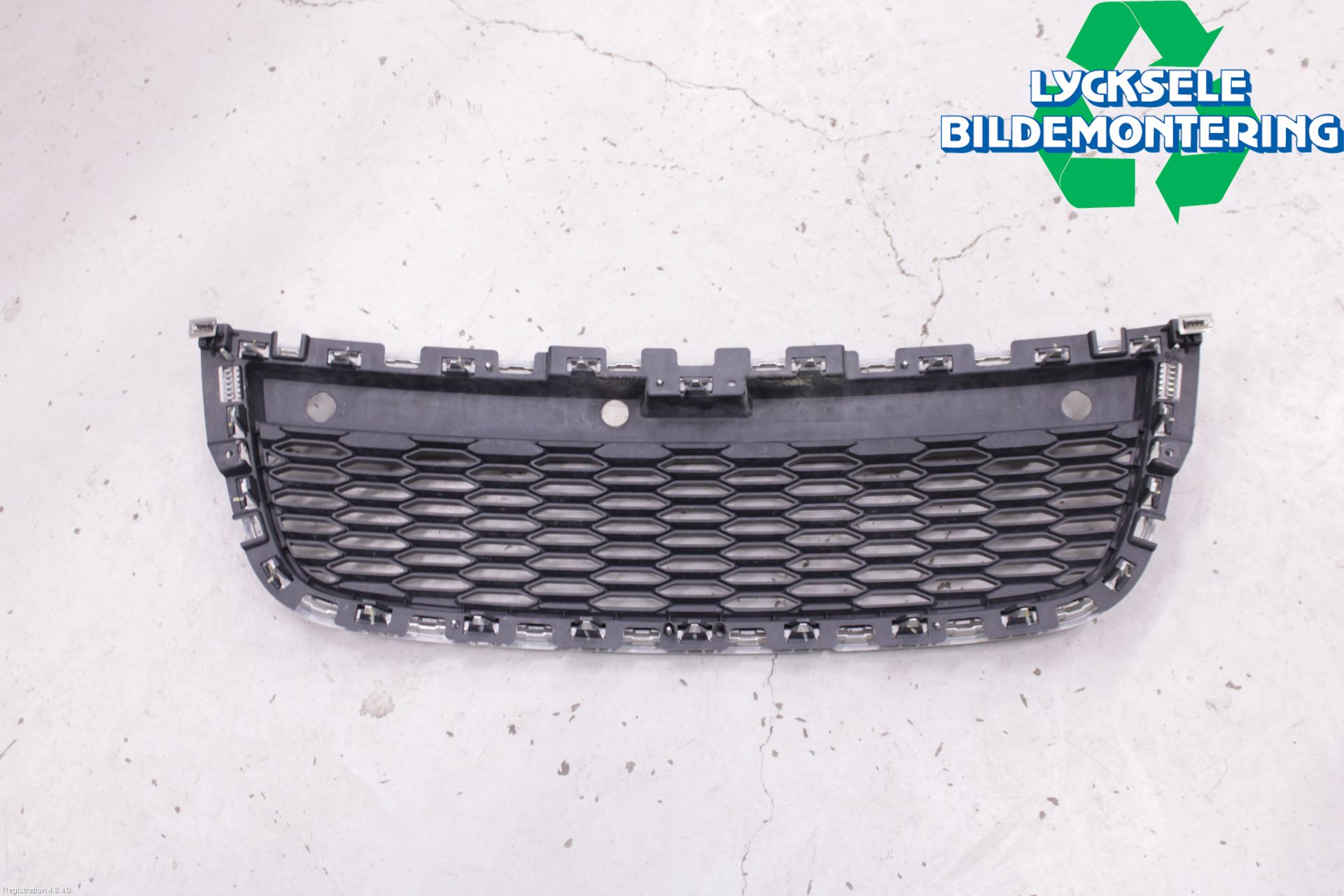 Chevrolet CAPTIVA Grill-Galler