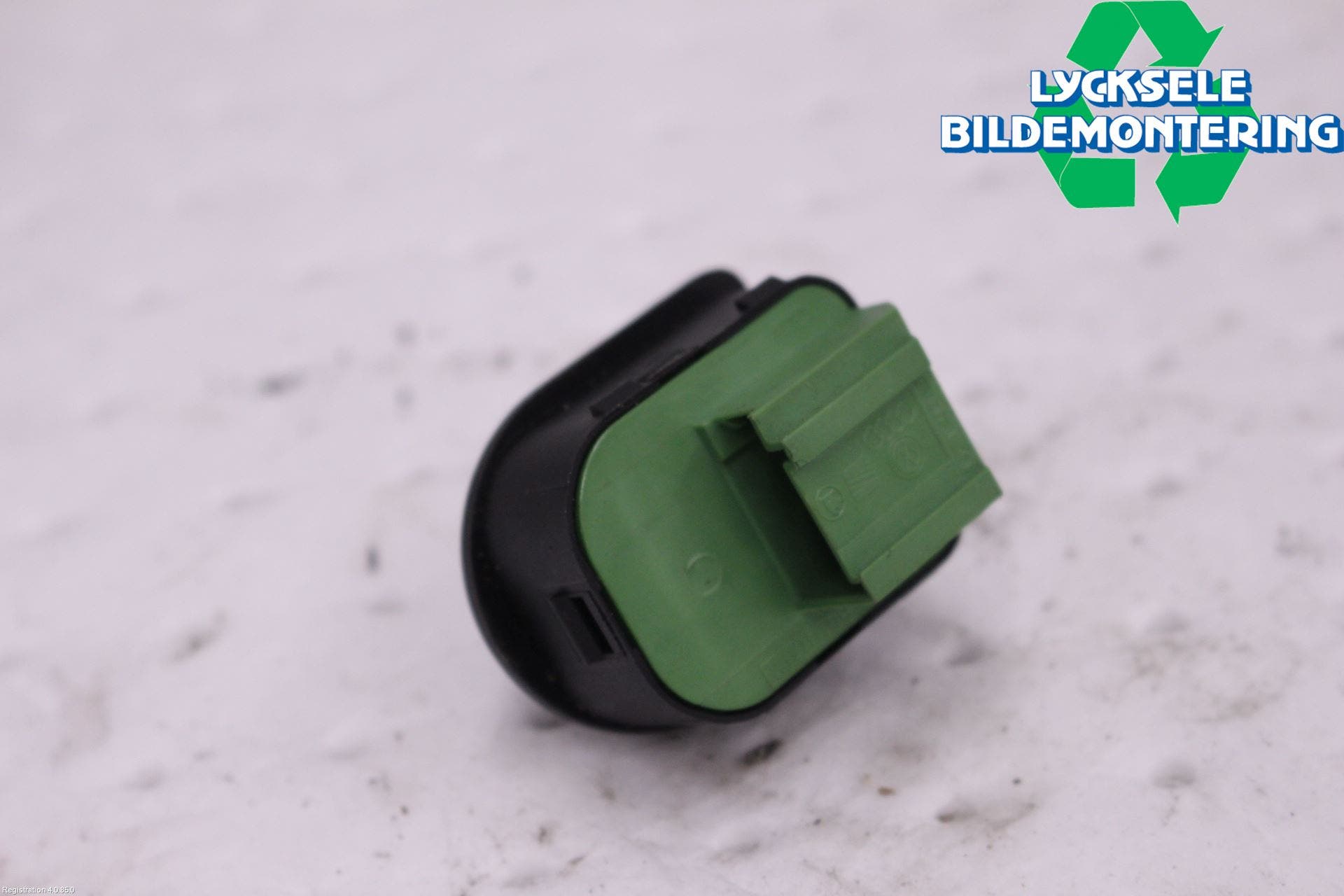 Volkswagen VW TRANSP/CARAVELLE (T5) 04-15 Strömställare Spegel