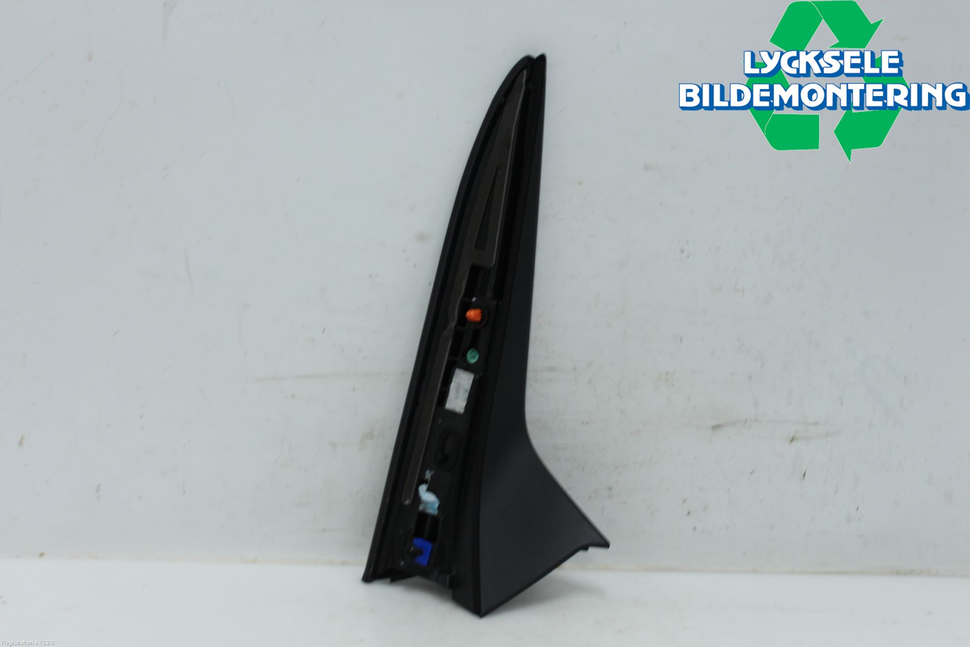 Volkswagen VW PASSAT 24- Spoiler Baklucka
