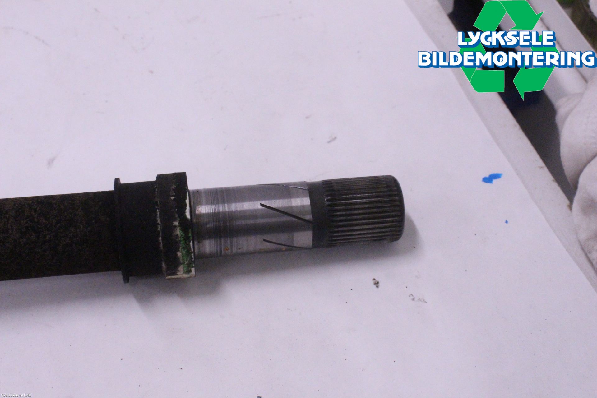 Renault TRAFIC/E-TECH 15- Drivaxel Fram Höger