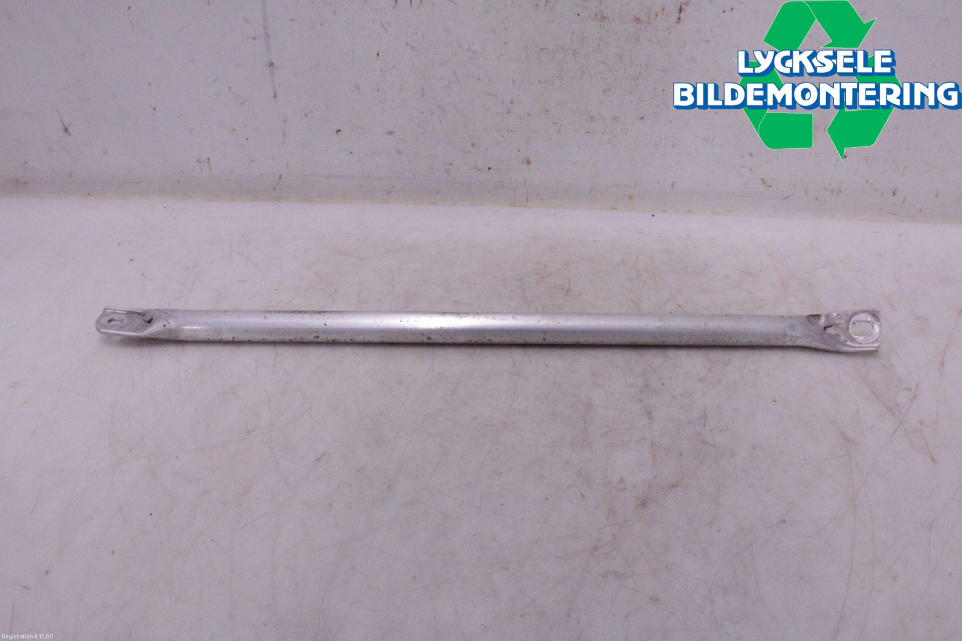 BMW 5 F10/F11/F18 09-17 Frontplåt