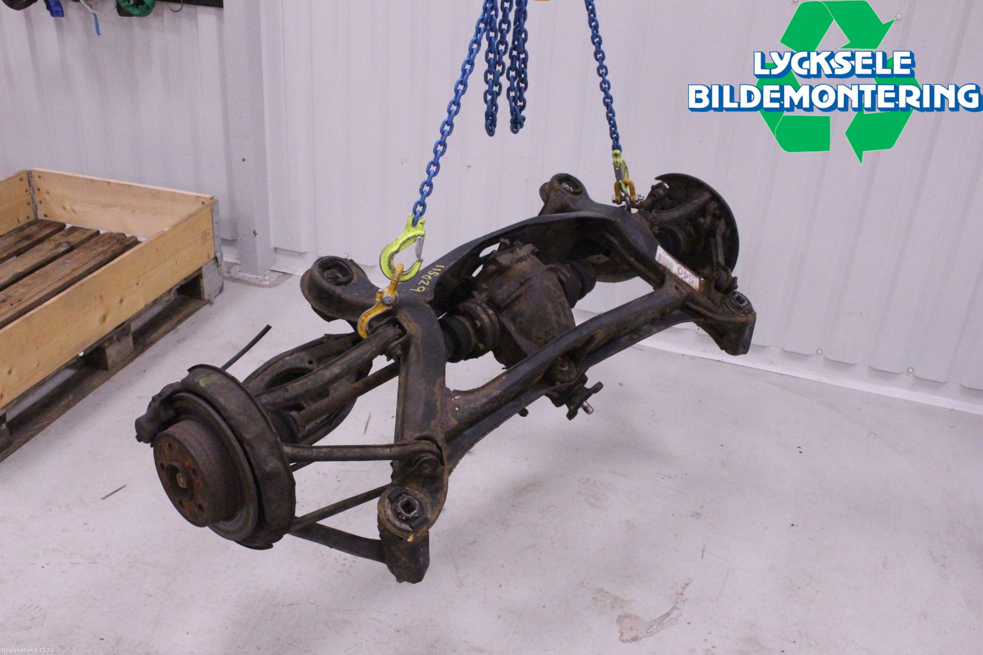 Mercedes-Benz MB 200-500  (W124) 86-96 Bakaxel