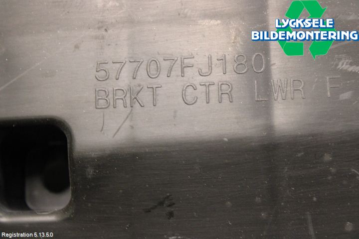Subaru XV 12-17 Stötfångardel Fram Mitt