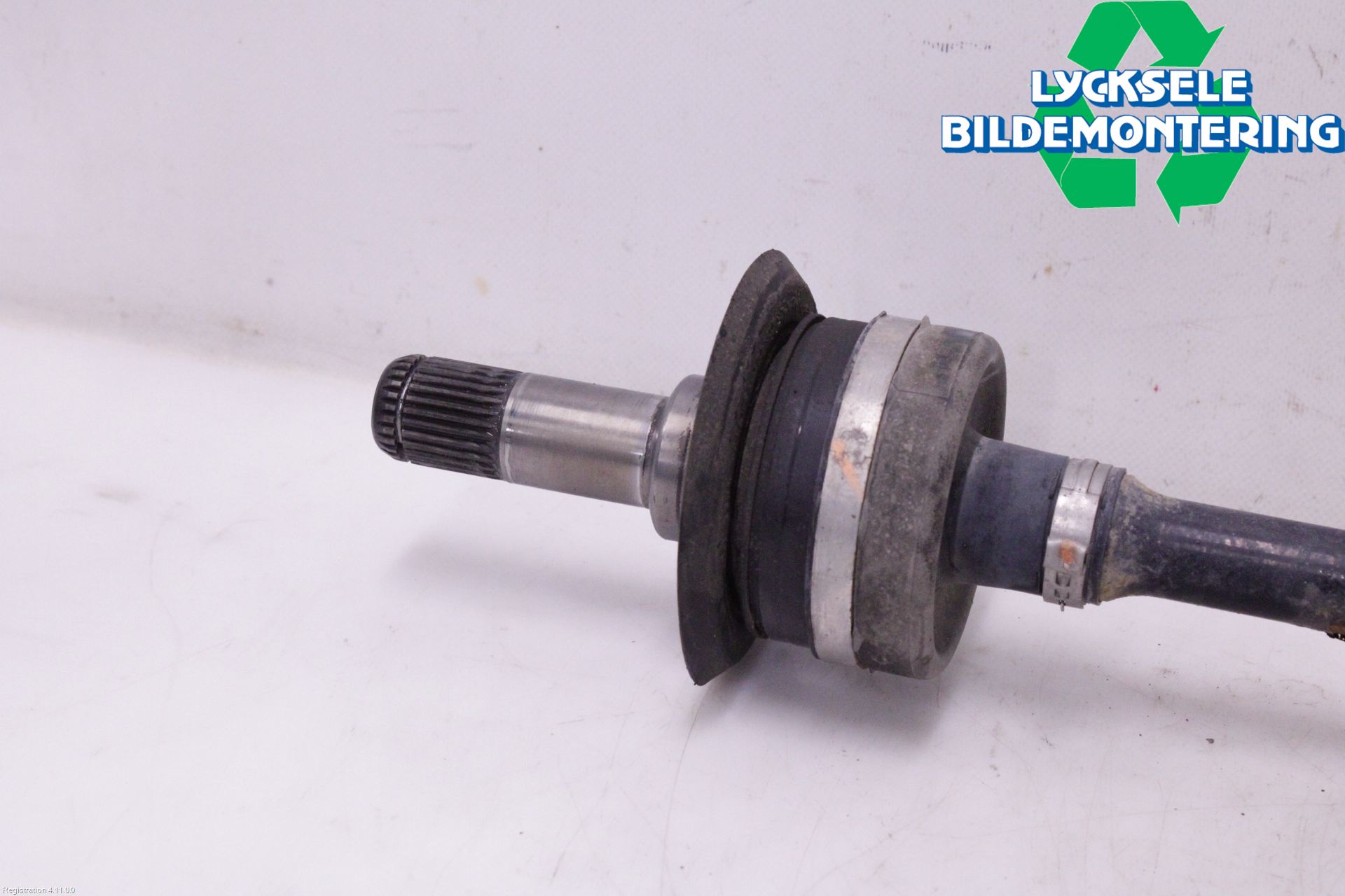 BMW X3 G01 18- Drivaxel Bak Höger