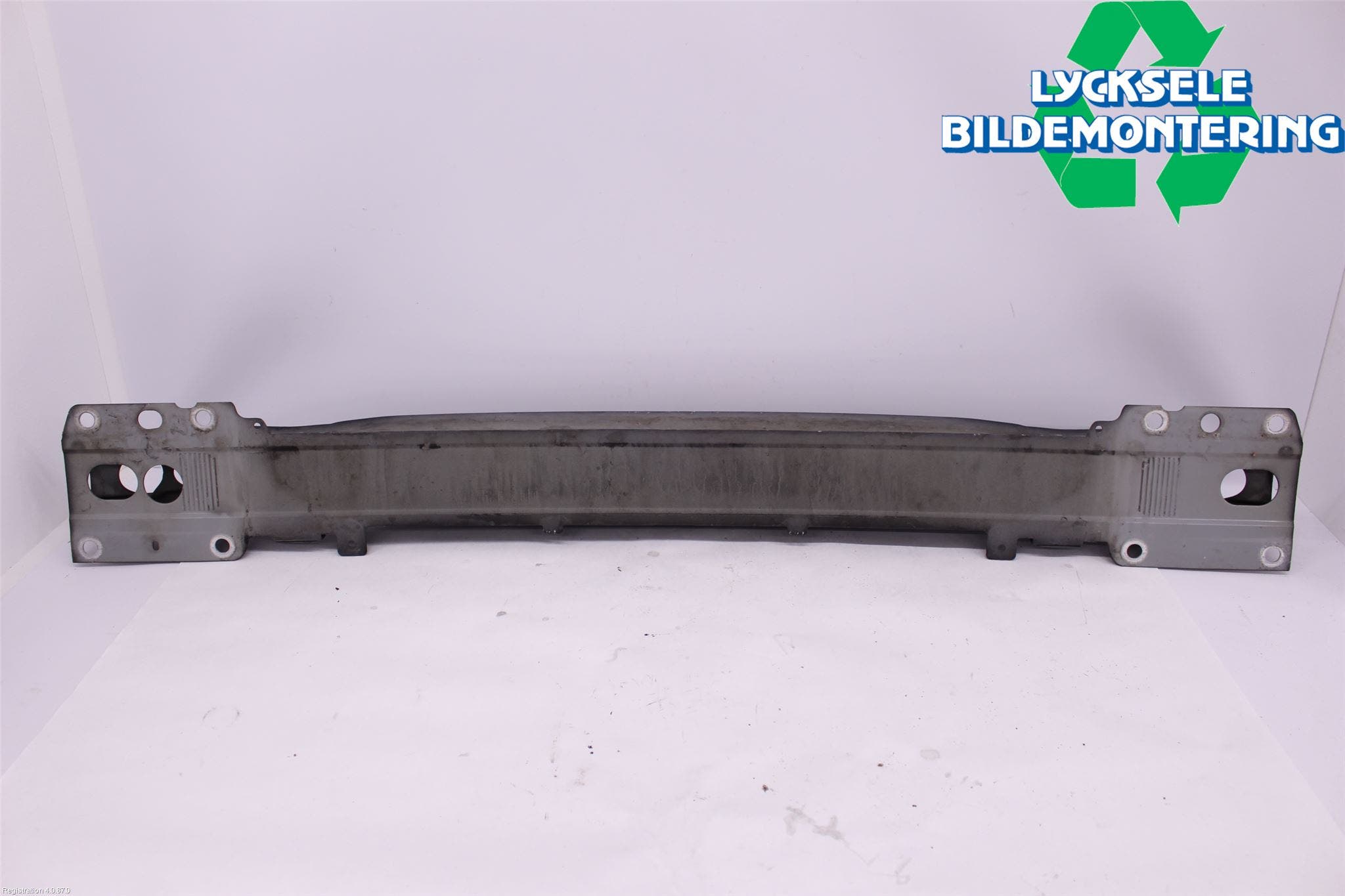 Volvo XC70 08-13 Stötfångarbalk Fram