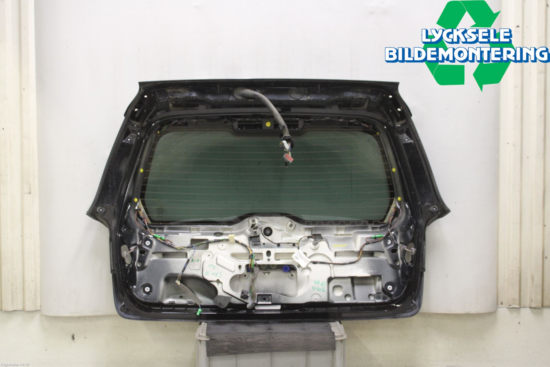 Volvo XC70 08-13 Baklucka Kombi