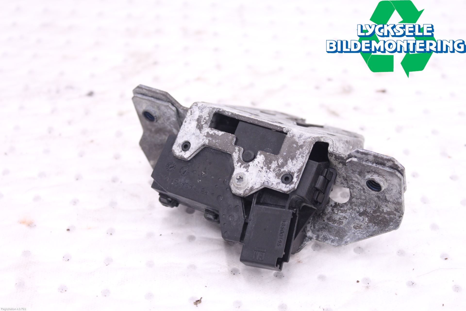 Opel ASTRA J 10-15 Låskista Baklucka