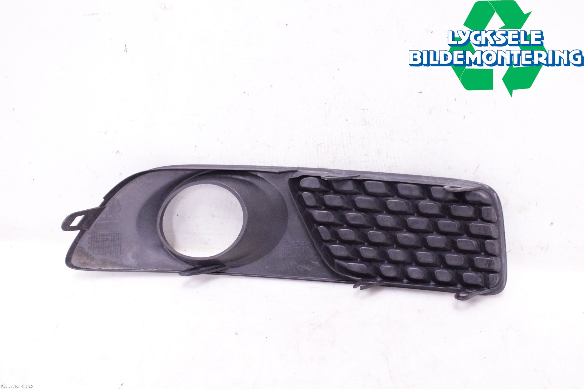 Volvo V70 08-13 Dimljussarg Fram