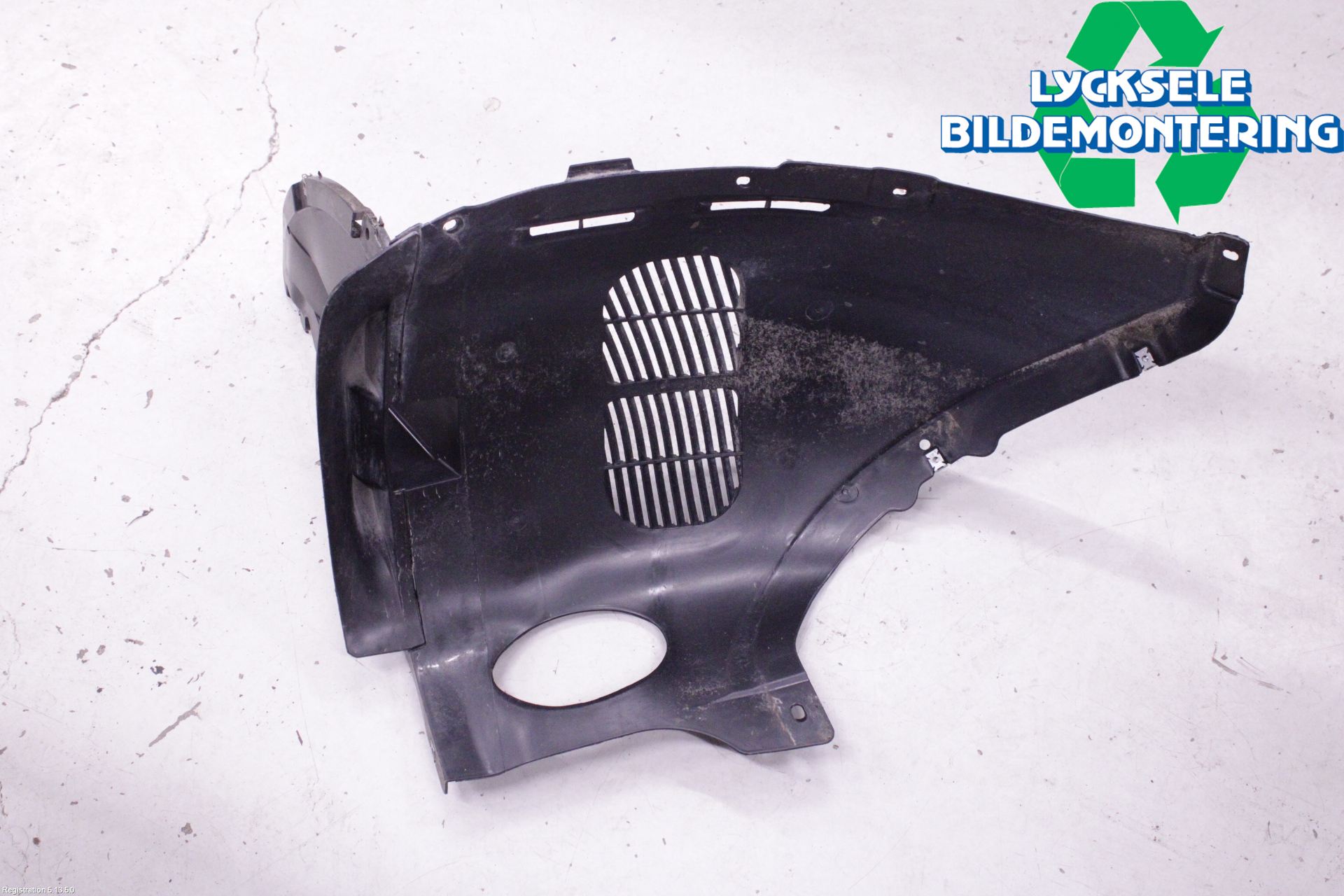 Volkswagen VW GOLF / E-GOLF VIII 20- Skärm Inner
