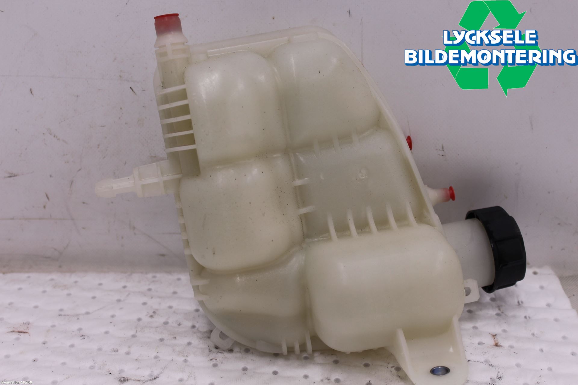 Mini COUNTRYMAN F60 17-23 Expansionstank