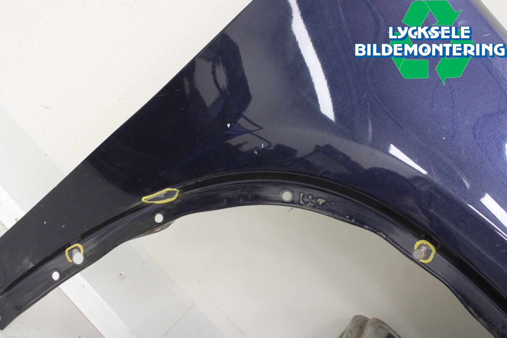 Volkswagen VW TIGUAN 07-16 Skärm Fram Höger