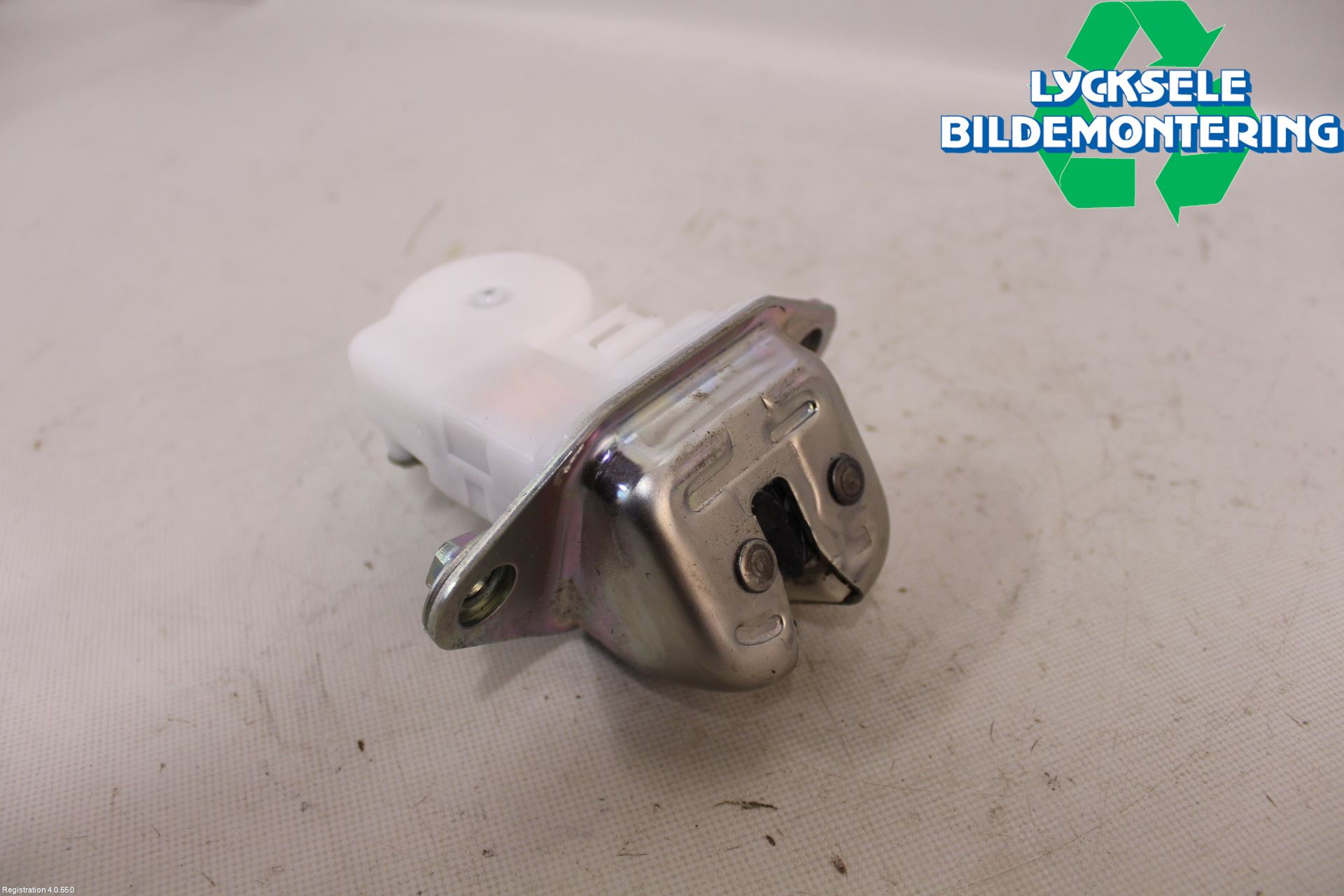 Subaru XV 12-17 Låskista Baklucka