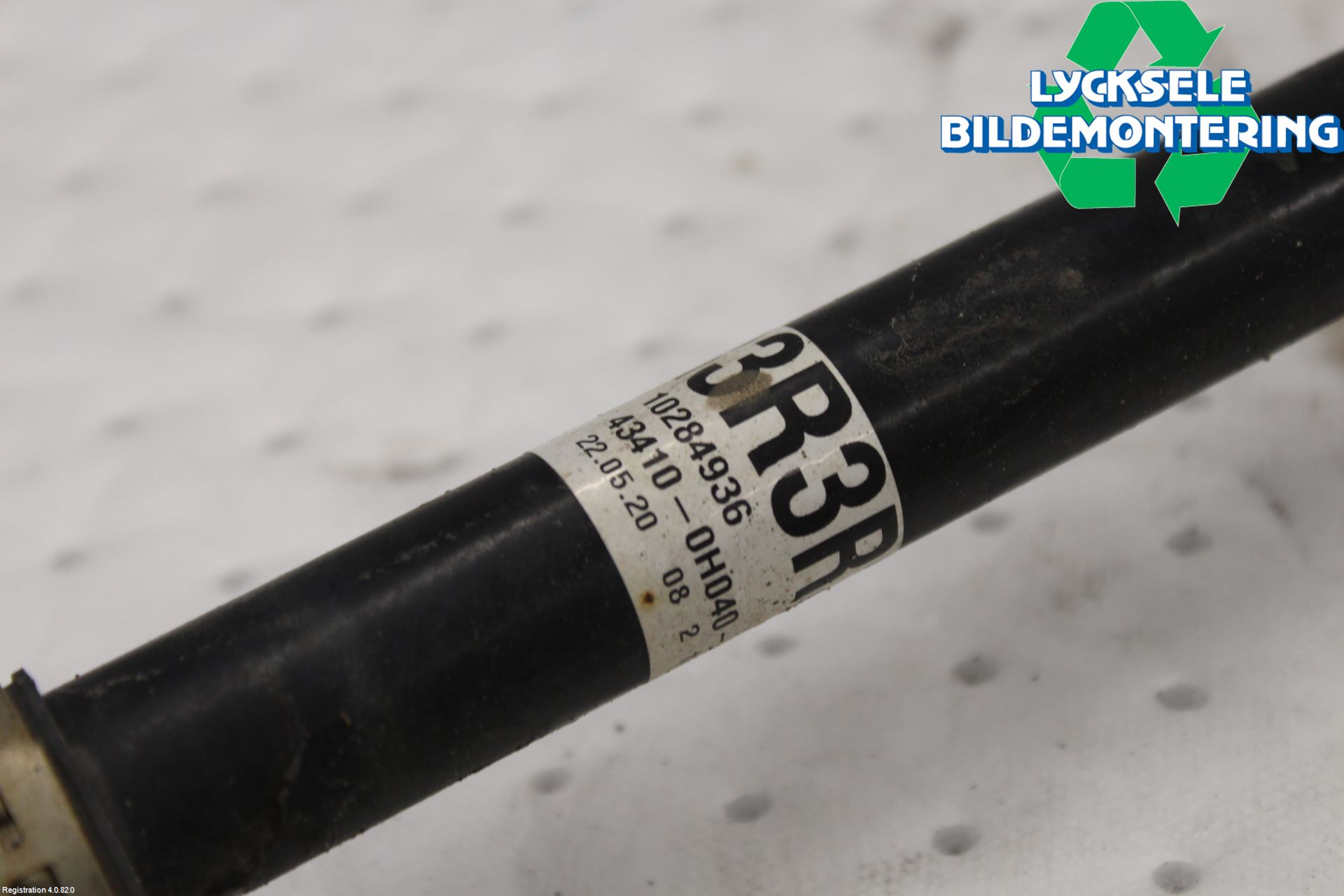 Toyota AYGO 15-21 Drivaxel Fram Höger