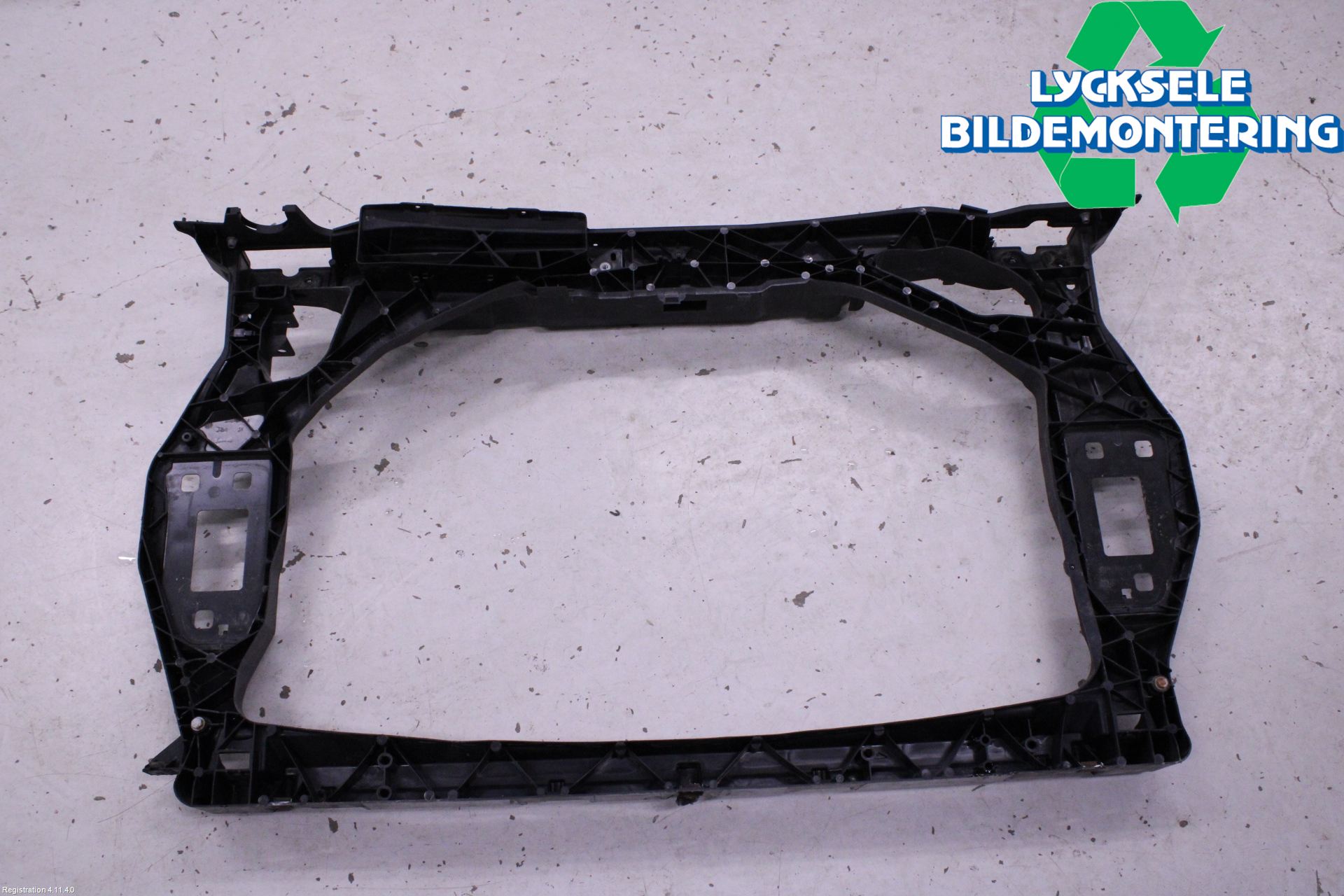 Audi Q3 8U 12-18 Frontkorg