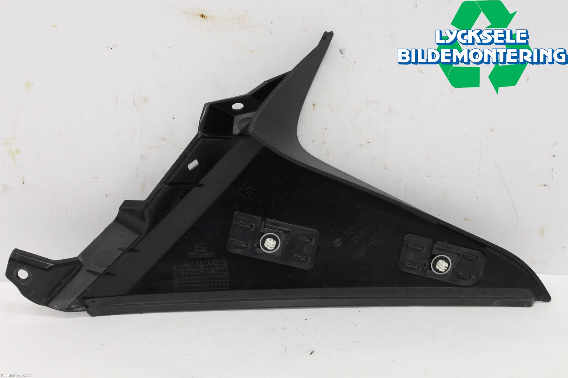 Toyota YARIS CROSS XP21 21- Spoiler Baklucka