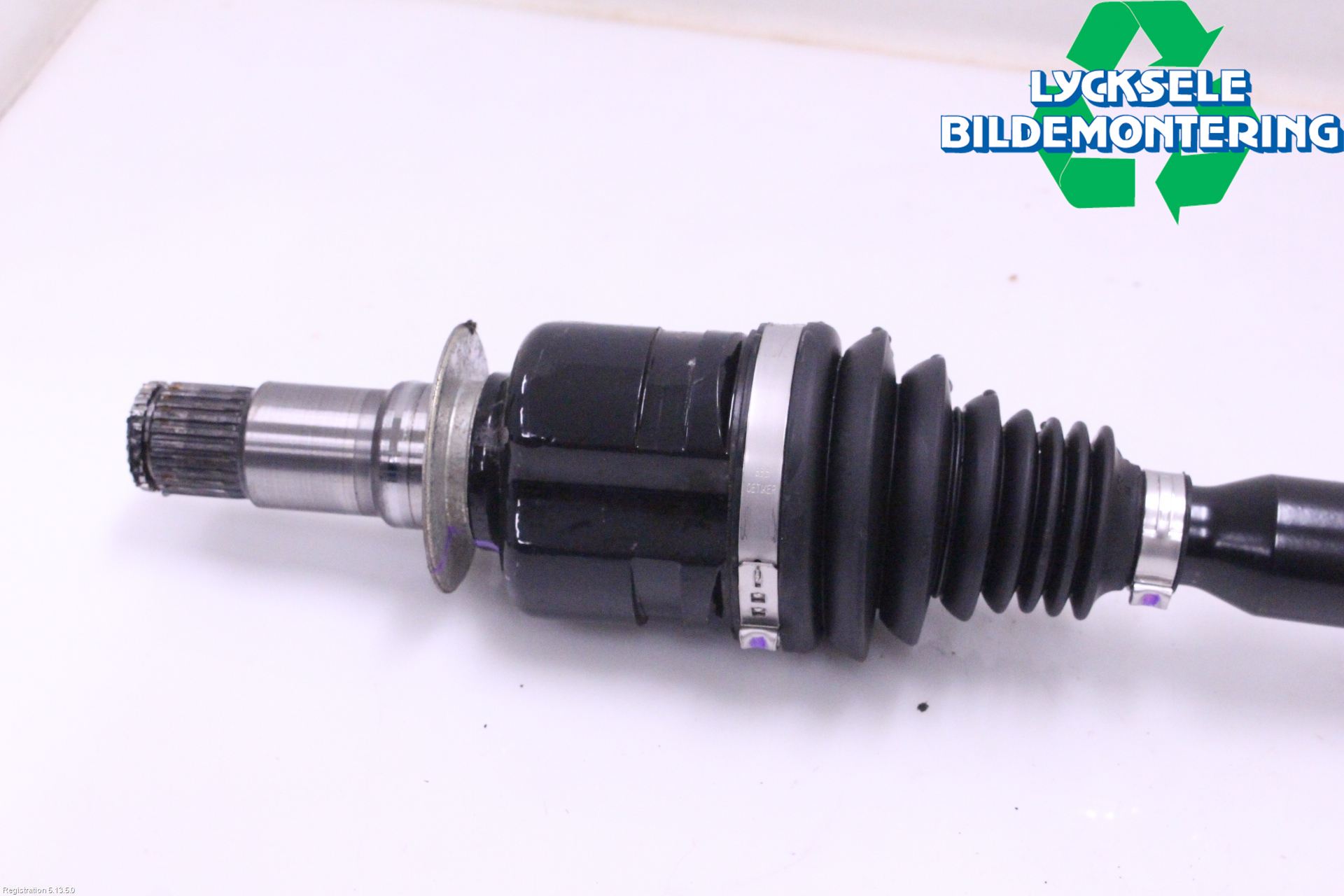 Toyota COROLLA 19- Drivaxel Fram Höger