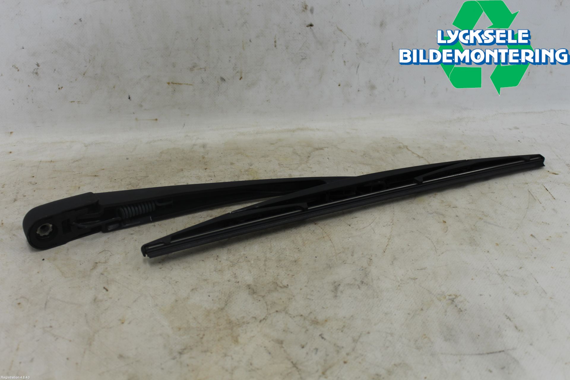 Subaru OUTBACK 21- Torkararm-Bakruta