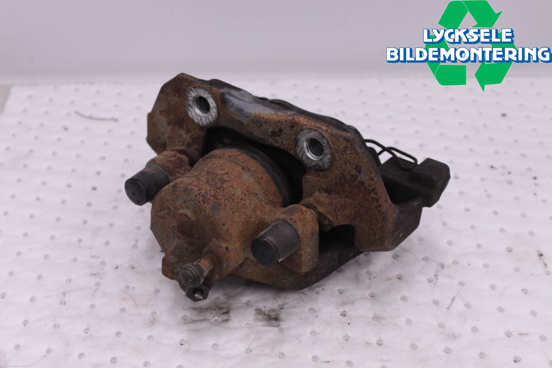 Ford FOCUS 15-18 Bromsok Fram Vänster