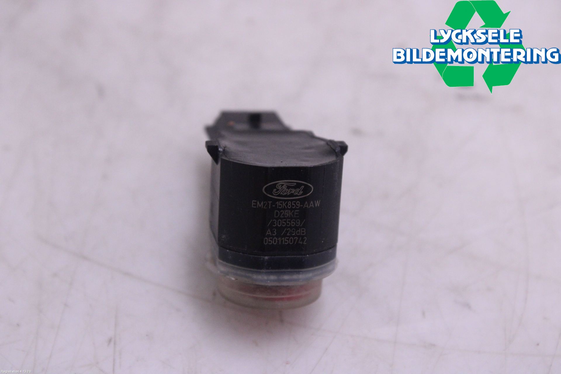 Ford FOCUS 15-18 Parkeringshjälp Backsensor