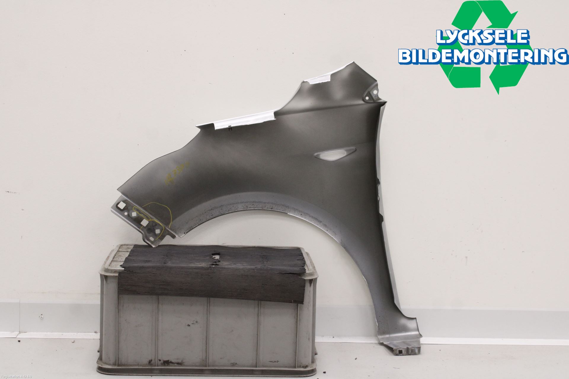 Ford KA+ 16-20 Skärm Fram Höger