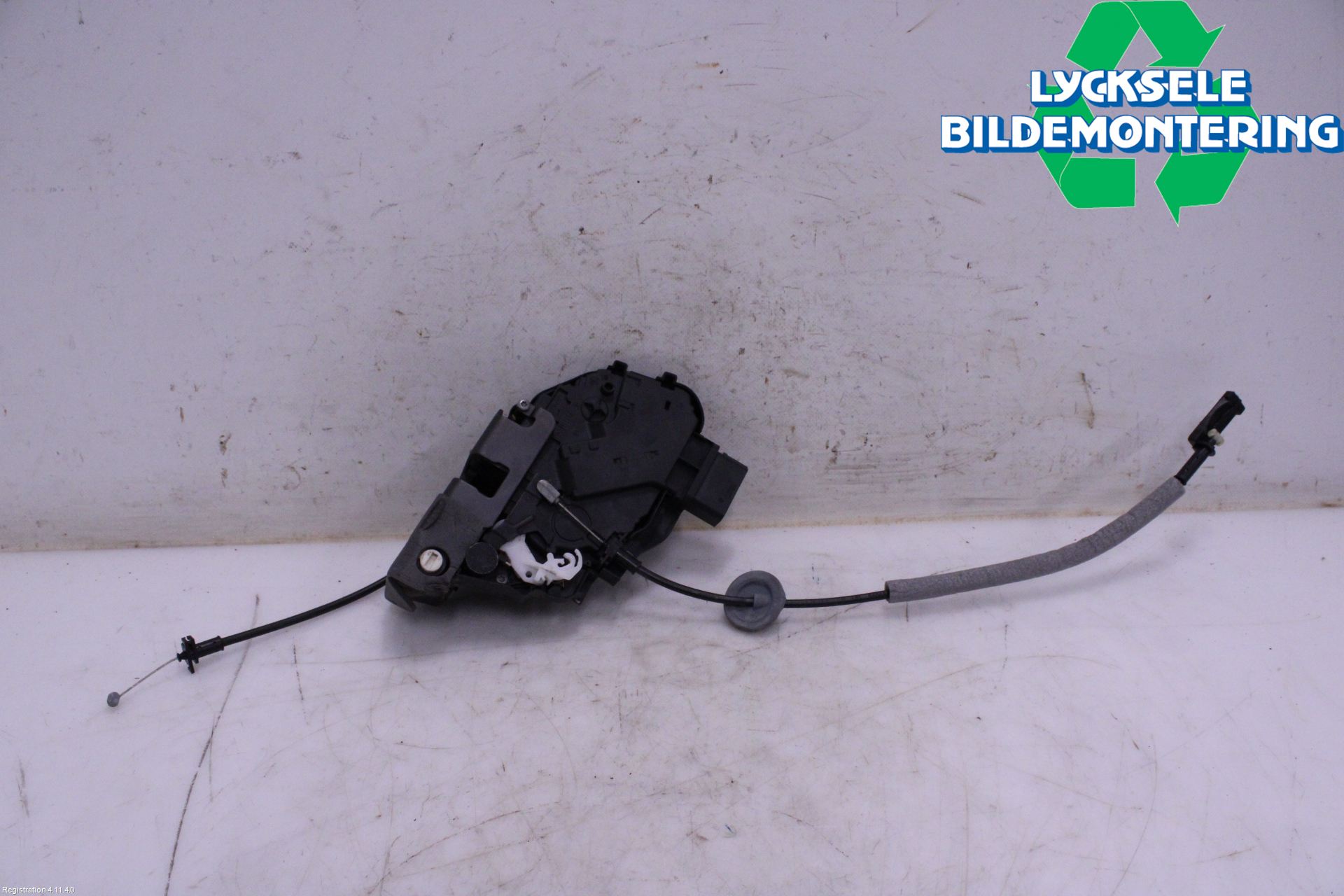 Volvo XC70 14-16 Låskista-Dörrlås