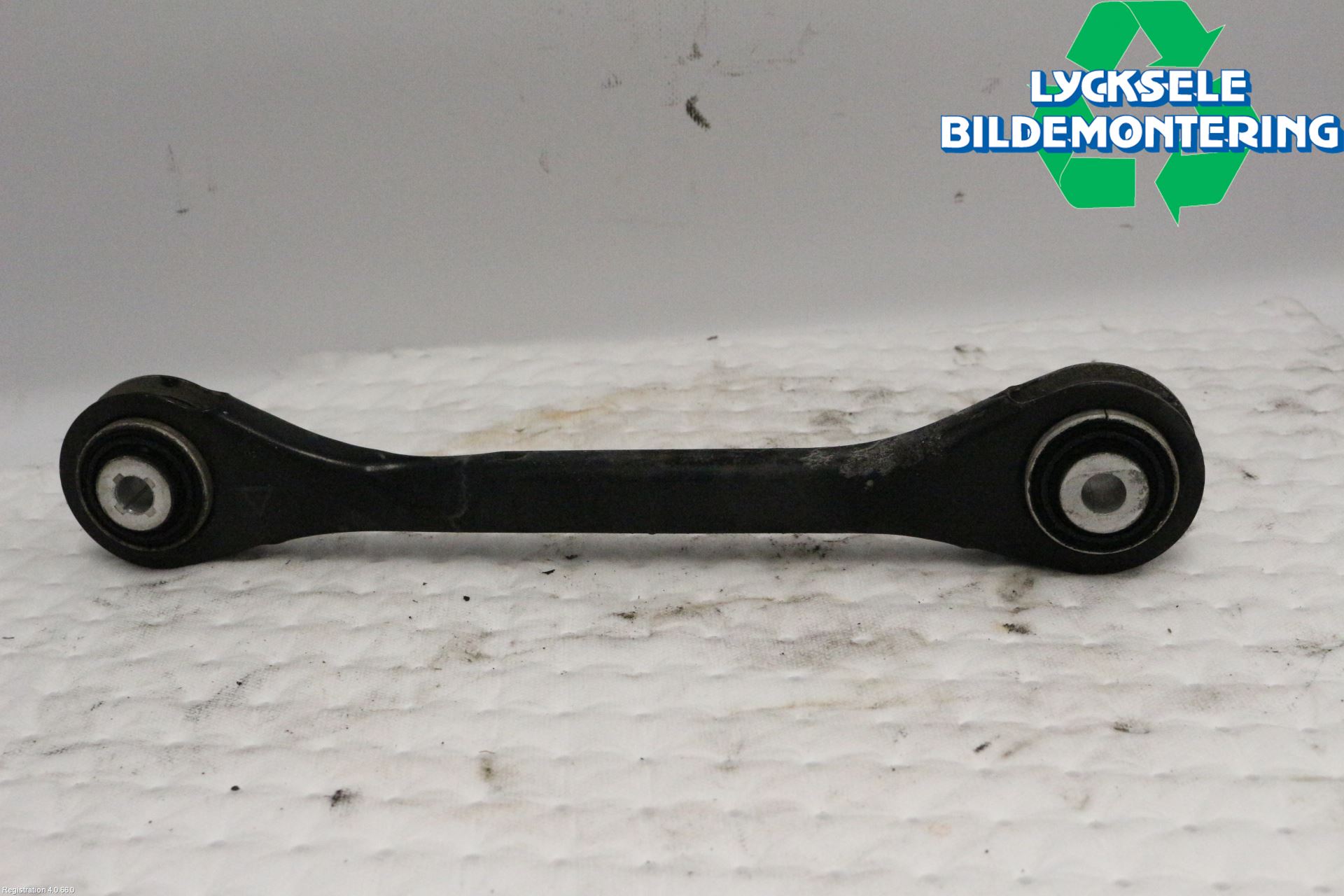 Audi A4 12-15 Bärarm Bak Vänster