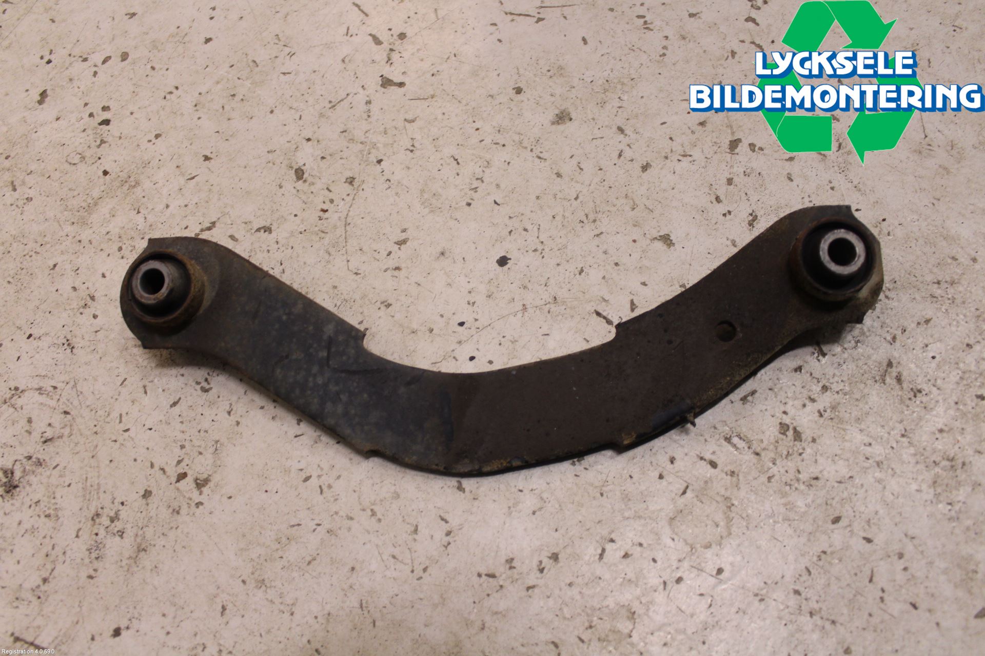 Mitsubishi ASX 10-22 Bärarm Bak Vänster