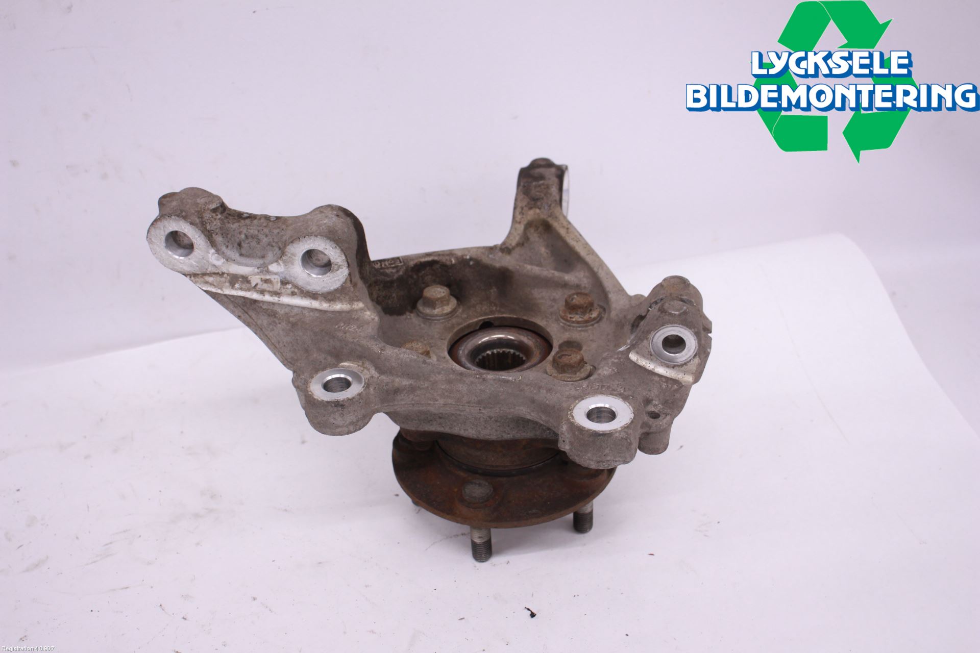 Ford MONDEO 15-22 Styrspindel Lagerhus Hö