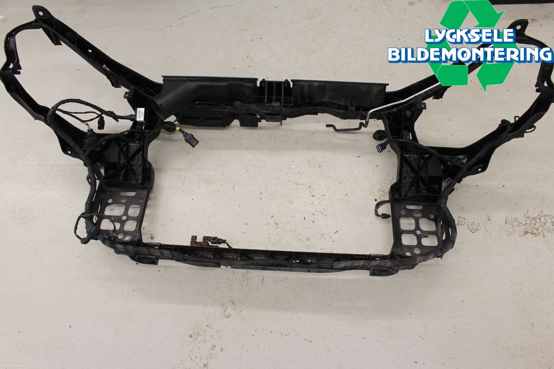 Hyundai SANTA FE 06-12 Frontkorg