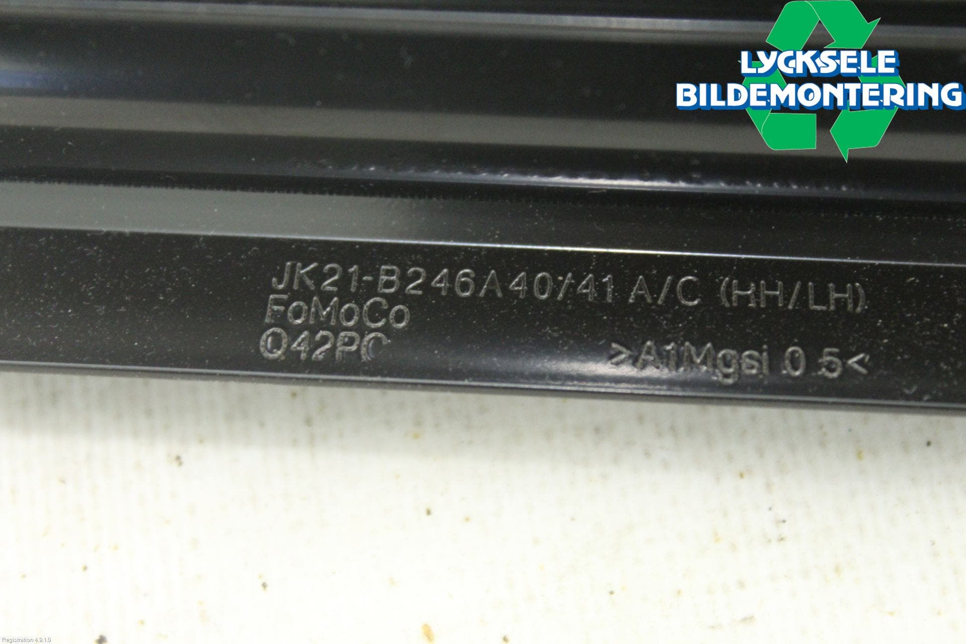 Ford TRANSIT/TOURNEO CUSTOM 13-24 Insynskydd