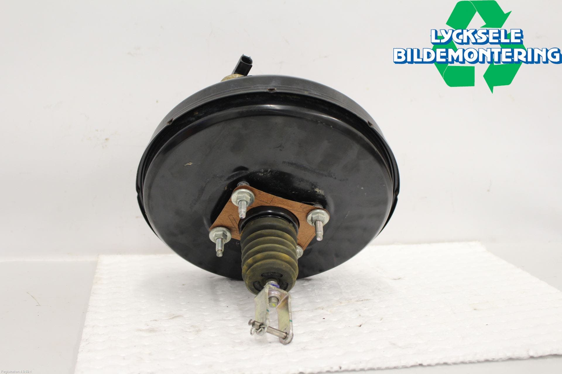 Toyota HILUX 05-16 Bromsservo