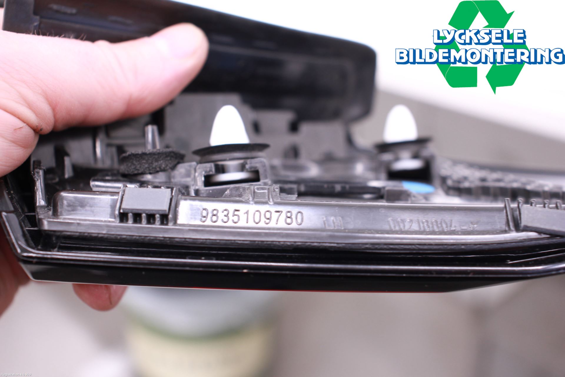 Citroen C4/E-C4 C4X/E-C4X III 21- Dimljus/Reflex Bak