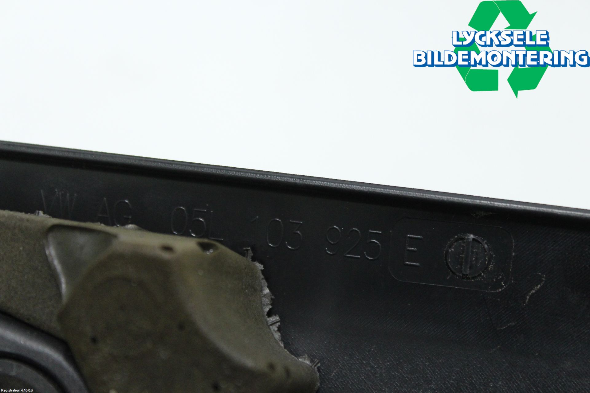 Volkswagen VW T-ROC 18- Motorkåpa