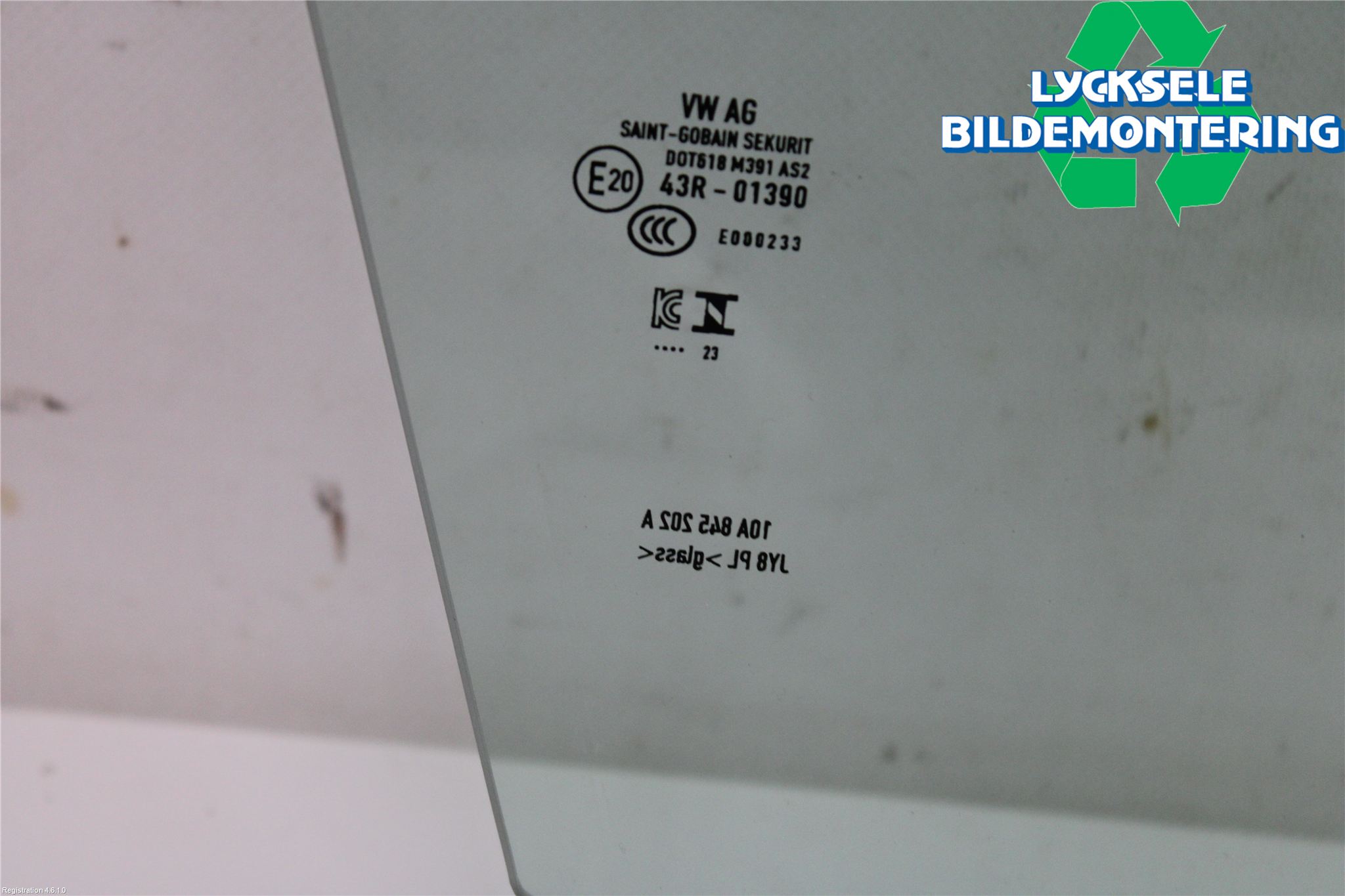 Volkswagen VW ID.3 21- Dörruta Fram Höger