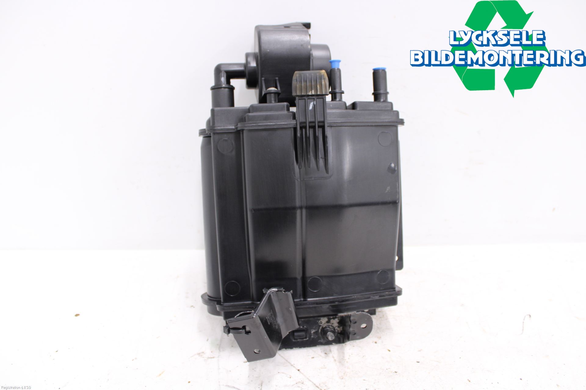 Volvo V60 19- Bränsle Kolkanister