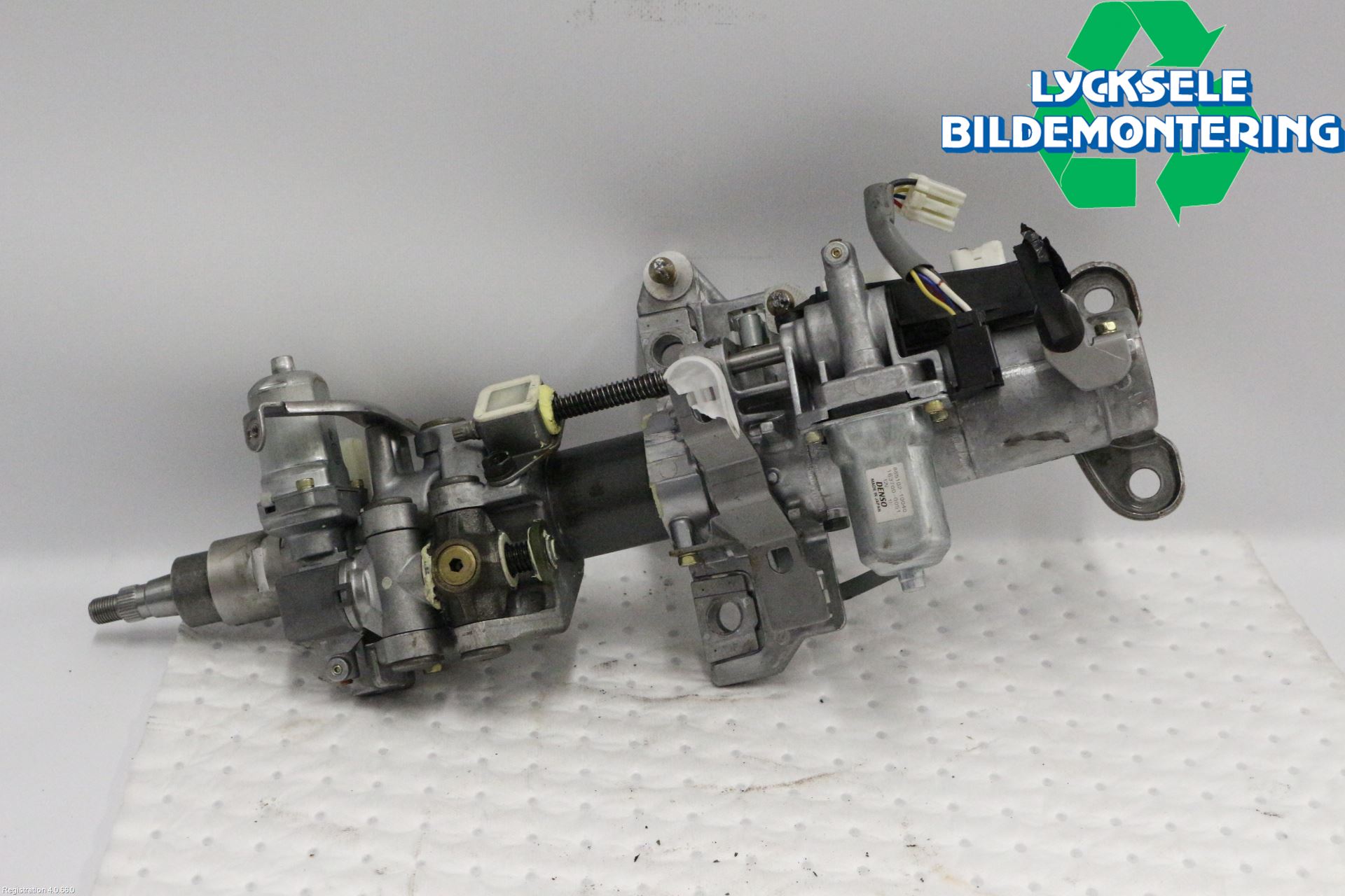 Lexus RX XU30 03-09 Rattaxelagg Justerbart