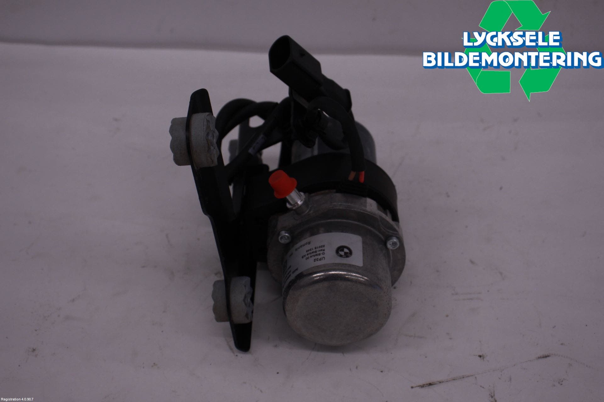 BMW 5 G30/G31/F90 17-23 Vakuumpump