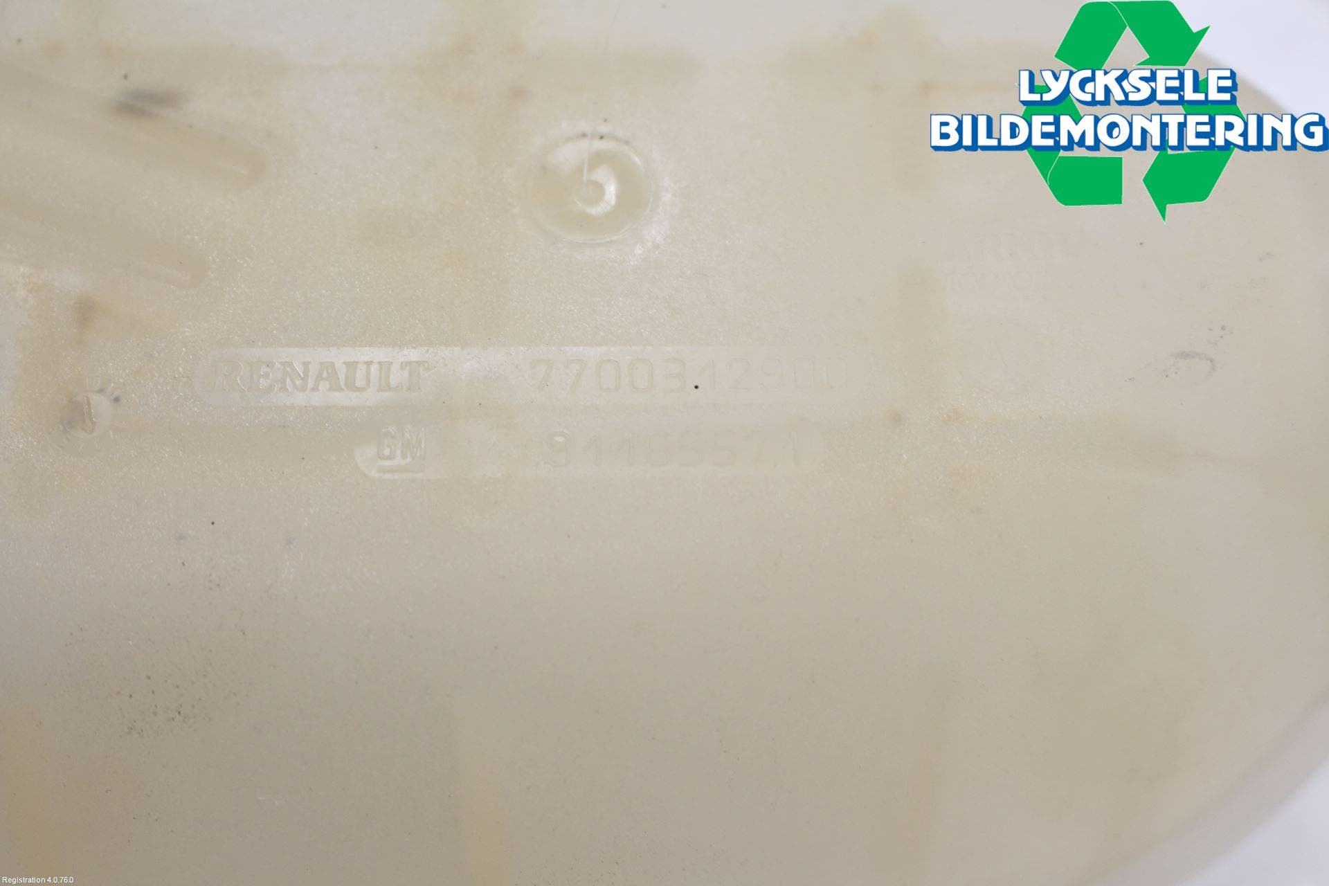 Opel VIVARO 01-14 Expansionstank